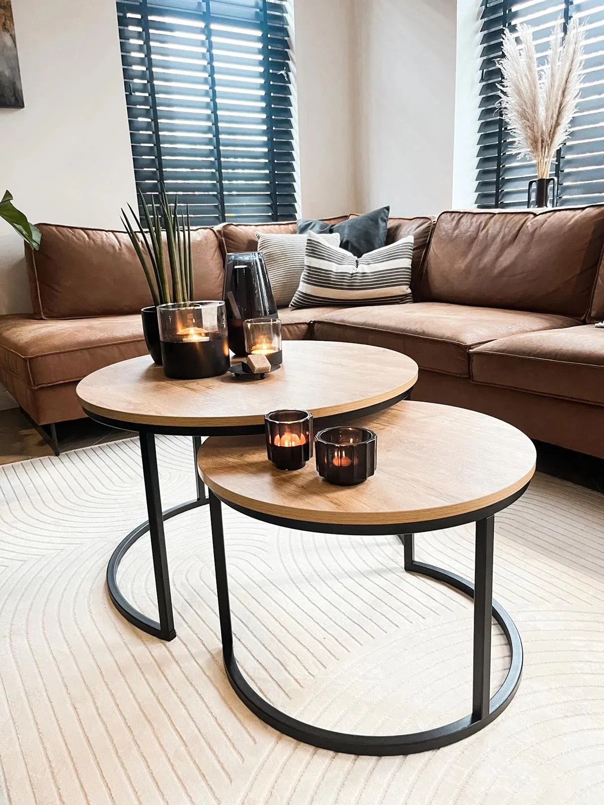 Round Metal Frame Coffee Table